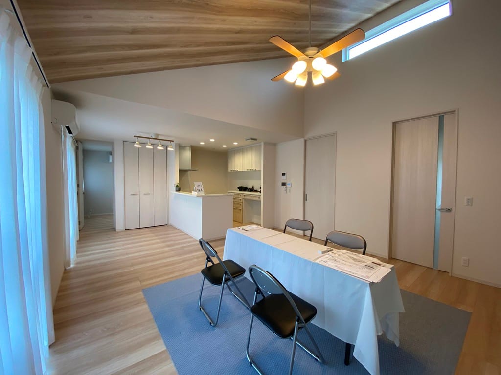 4.8帖 洋室前からのLDK