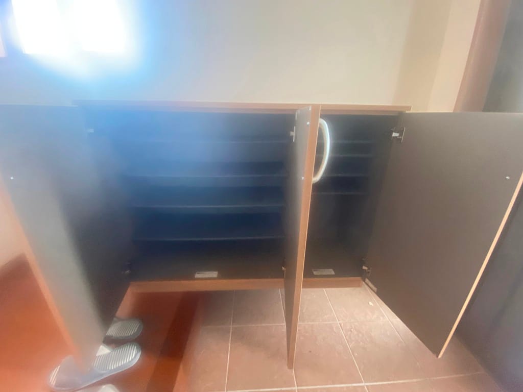 シューズボックス中