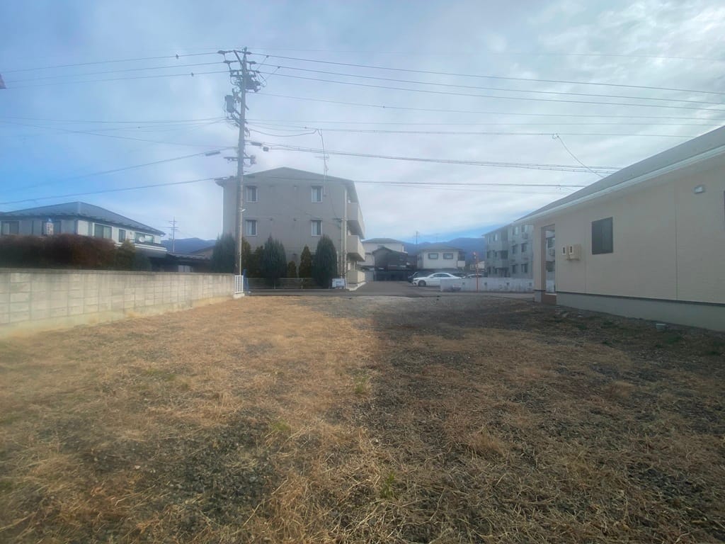 西側からの撮影