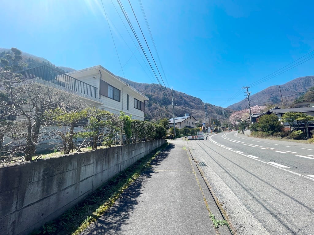 道路からの外観