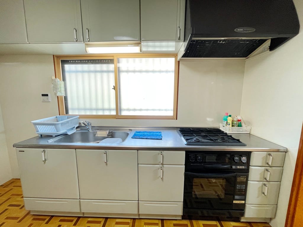 1F キッチン