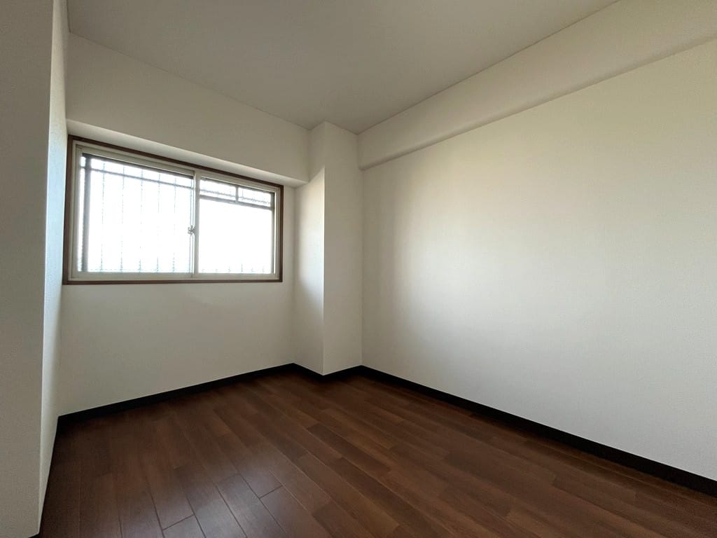 北東側 洋室(5帖)