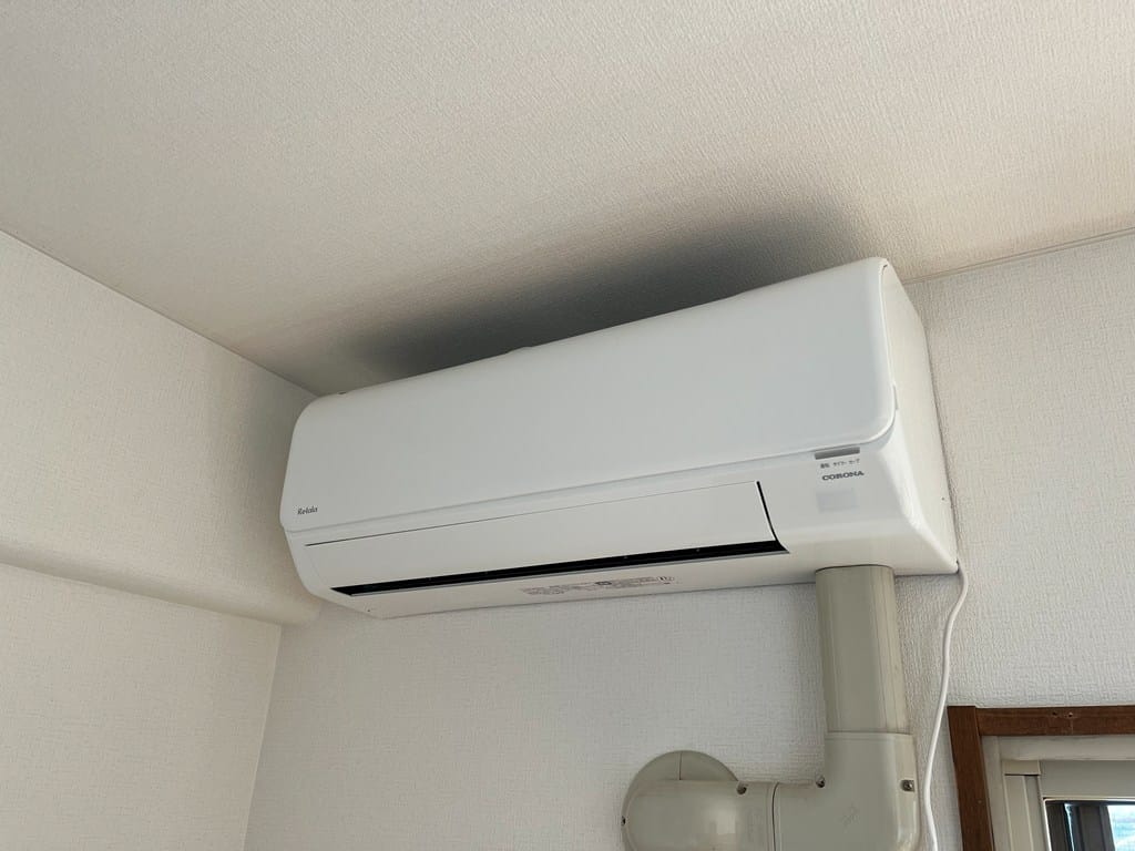 リビングのエアコン新設