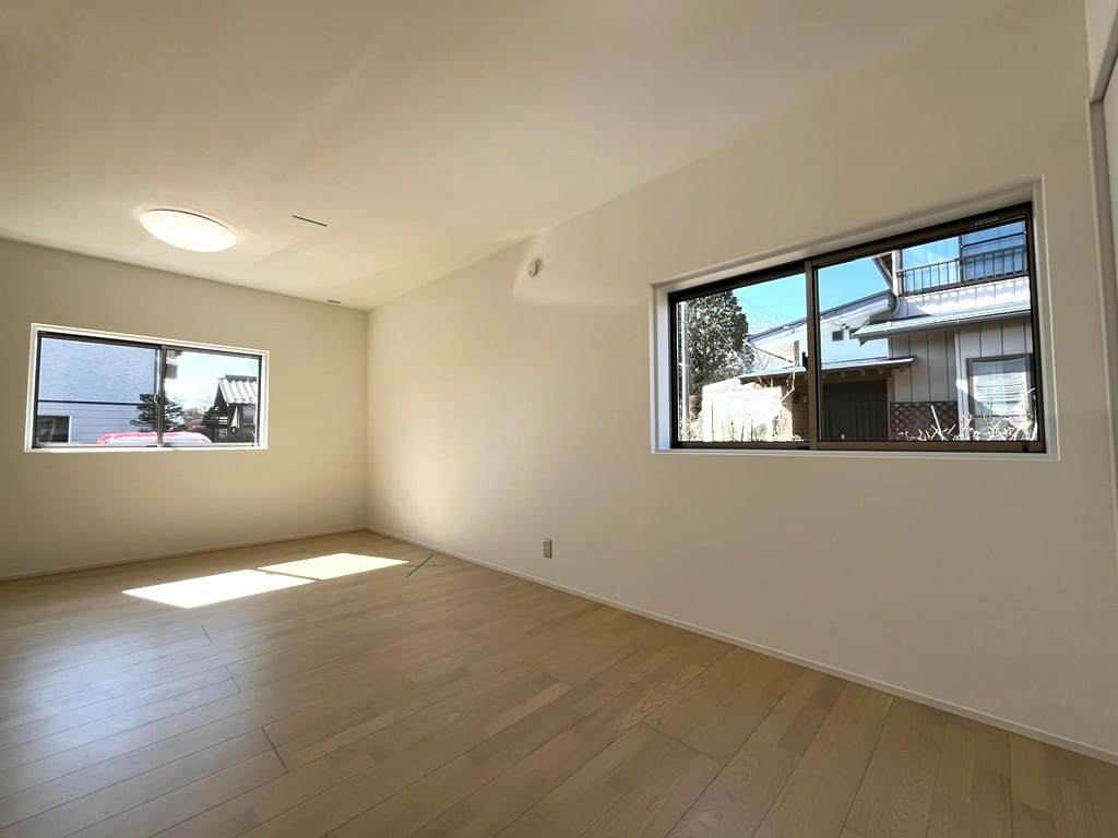 南西側 洋室(11.0帖)