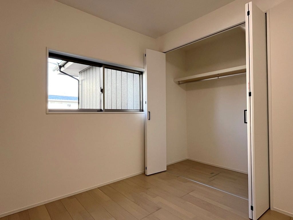 1階 北側洋室(6.0帖)・収納