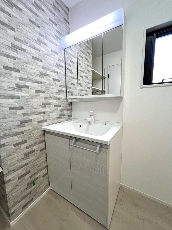 洗面化粧台新品