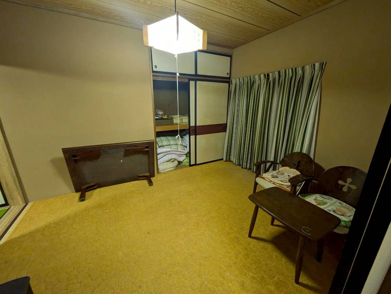 西側  和室6帖