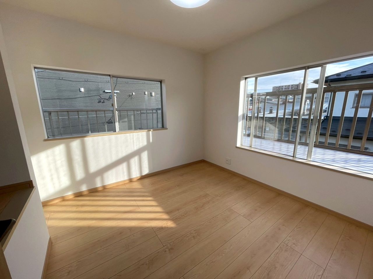 2階 東側 洋室約4.5帖