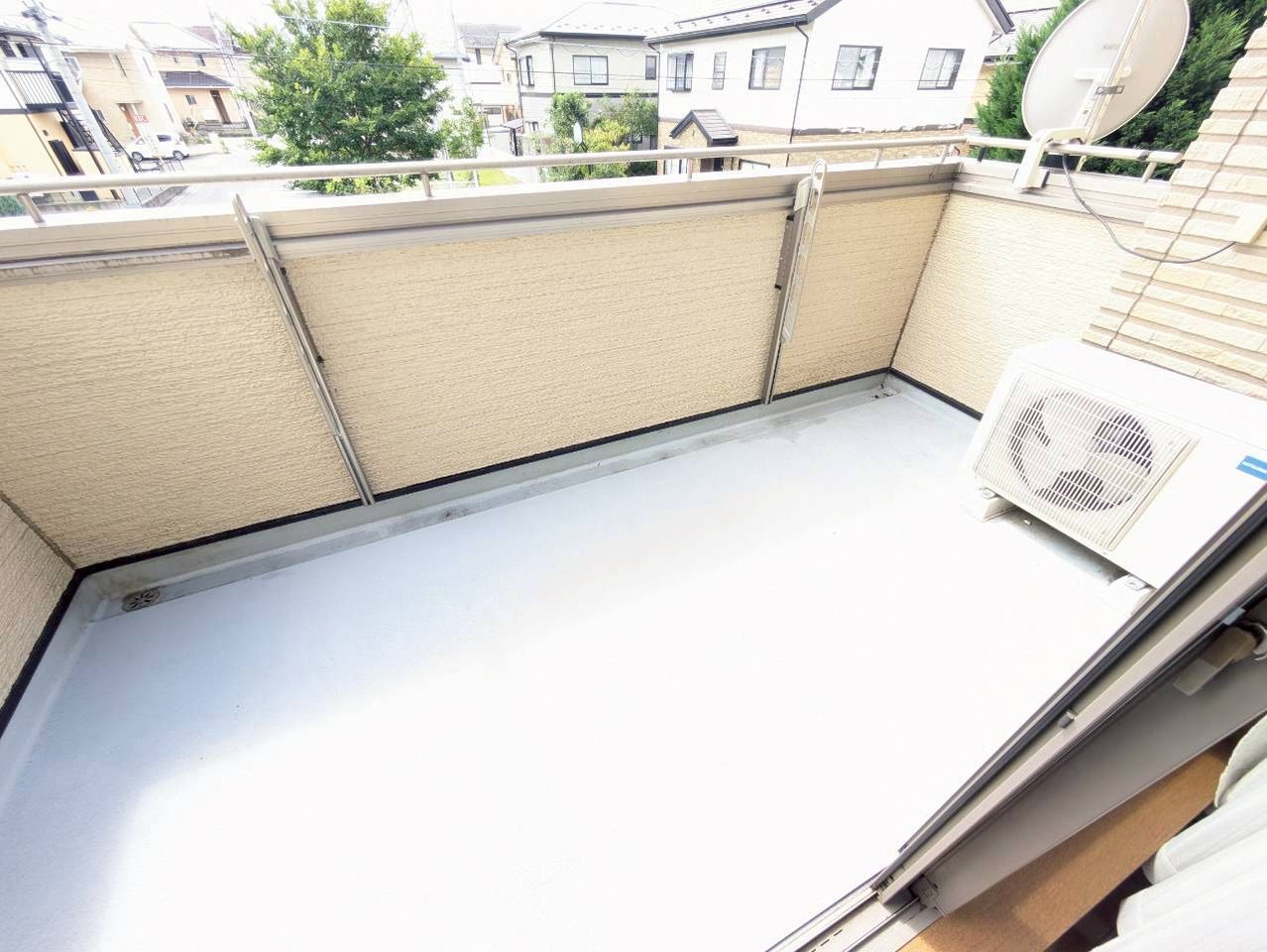 2階 バルコニー