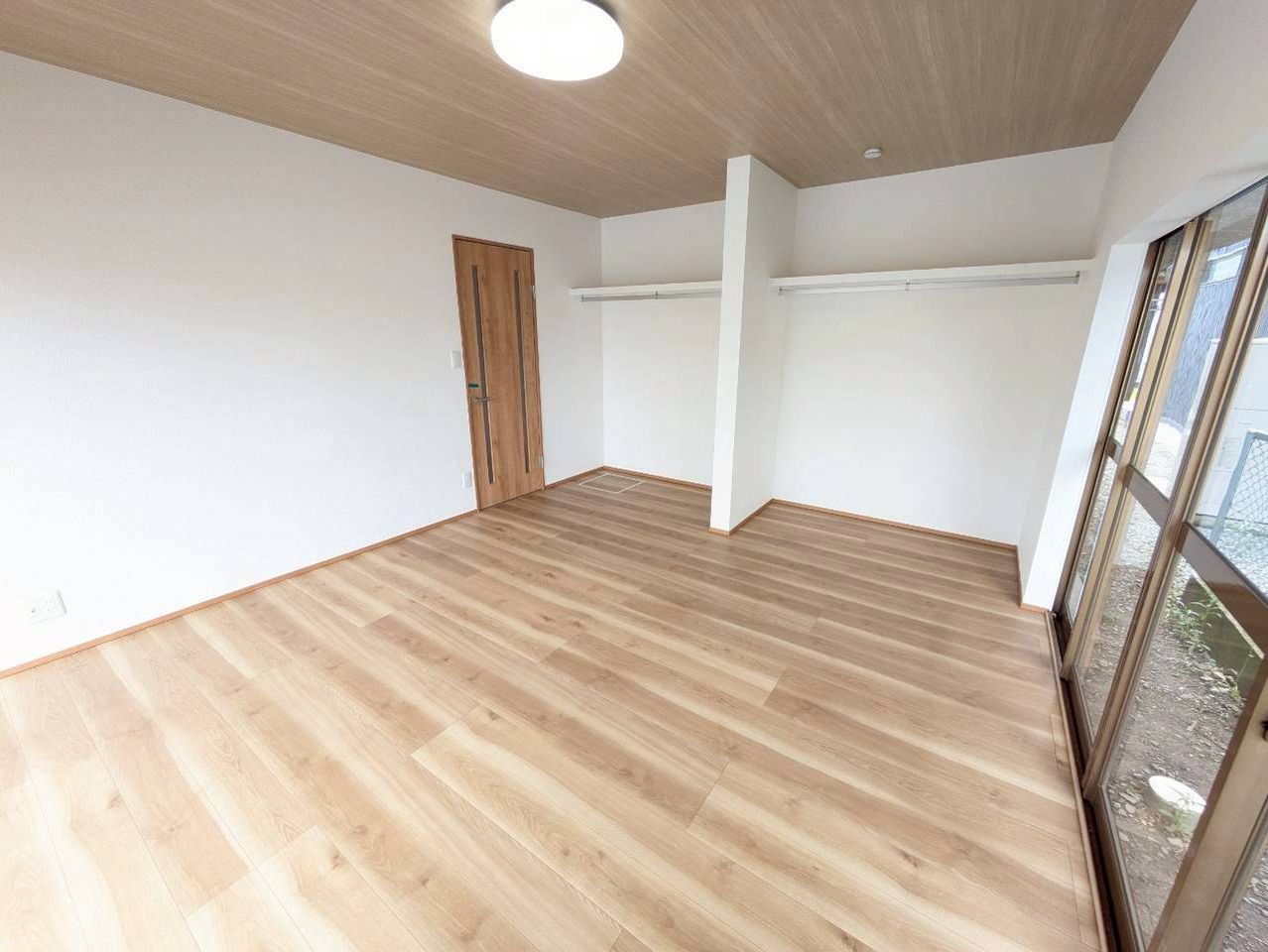 1階洋室約9帖