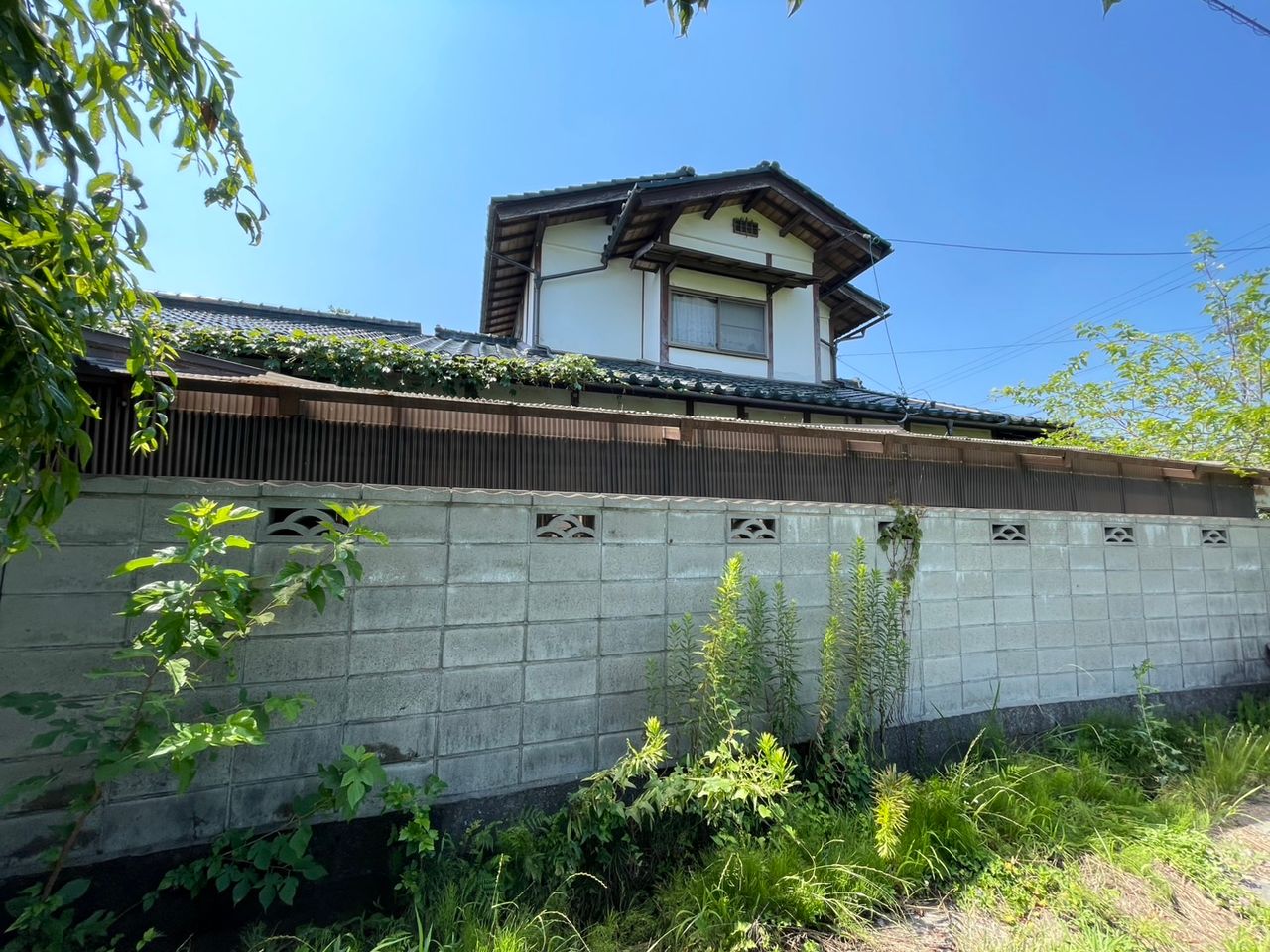 古屋北側
