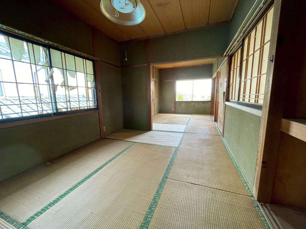 2階 西側和室6帖