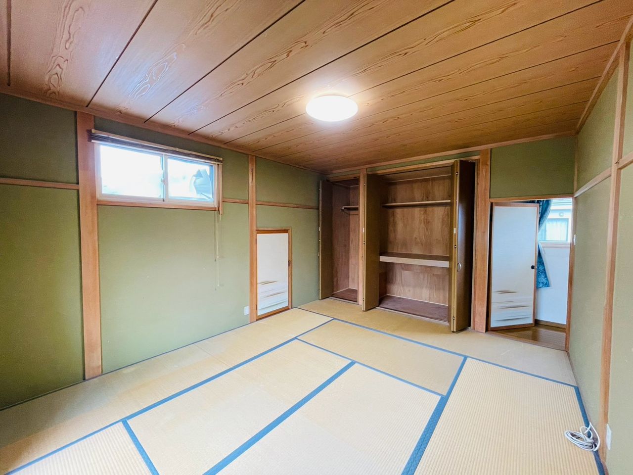 2階 西側 和室10帖