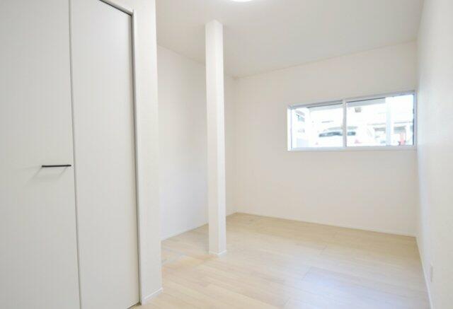 全居室収納付きで室内スッキリ片付きます。