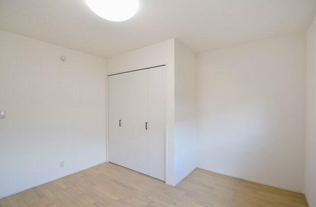 洋室は5.5帖から8.0帖とゆとりのある広さです。