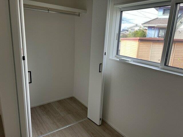 上部までしっかりしまえるクローゼット。片付けが楽しくなる収納