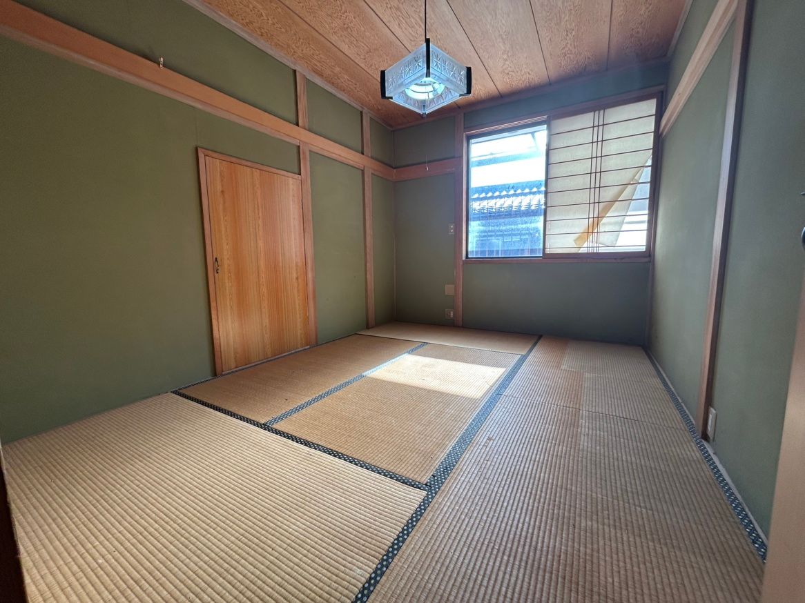 【2階東側和室】