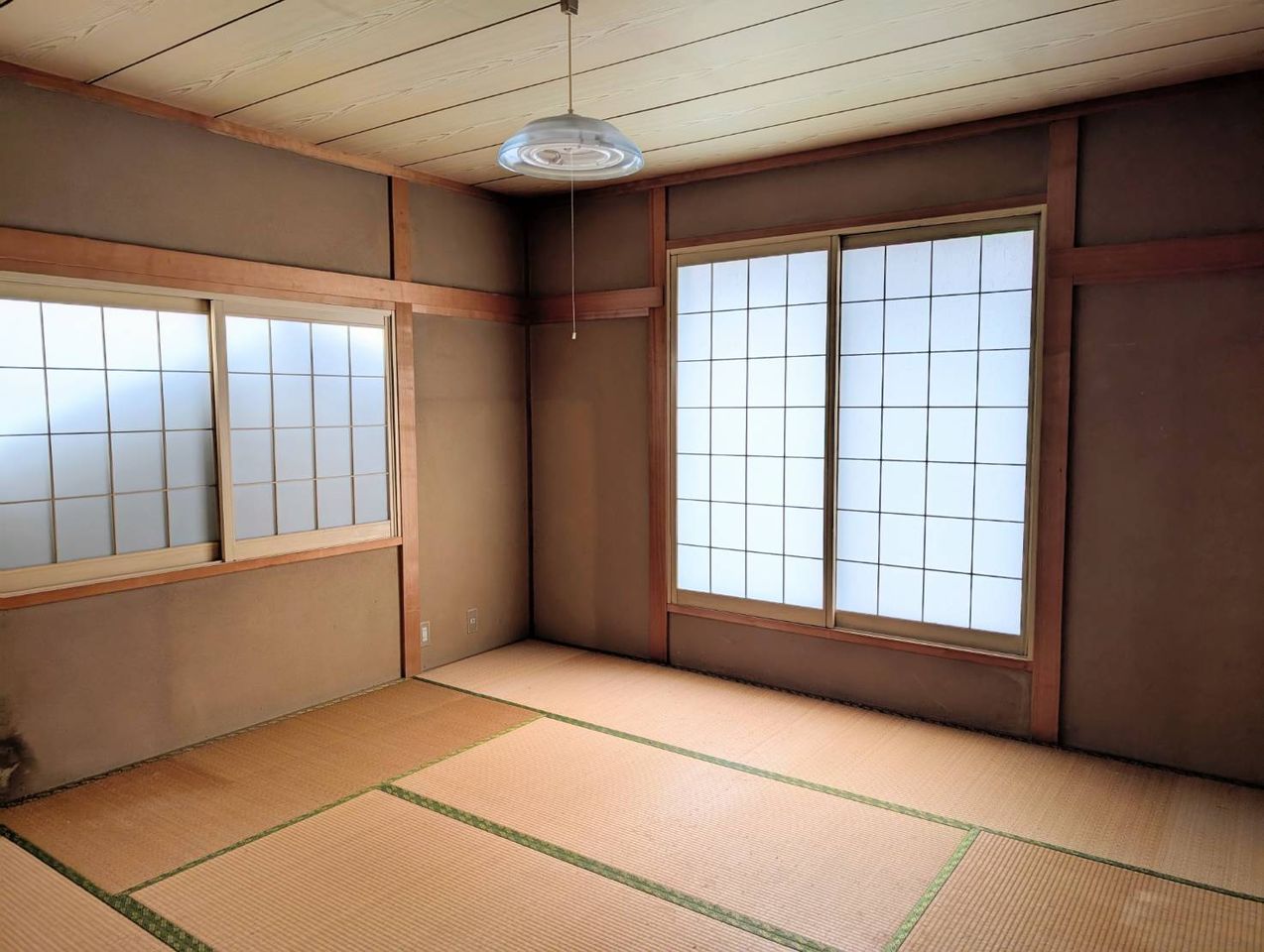 二階和室8帖(リフォーム前)