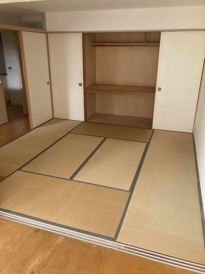 居間