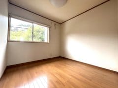 【2階北東側洋室】