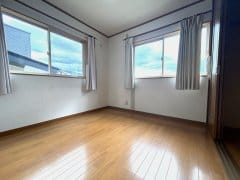【現況販売中・2階南東側洋室】