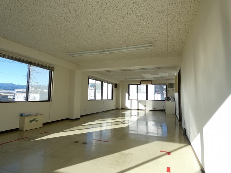 掲載写真は同物件の他の部屋の写真を代用しておりますので、参考写真となります。