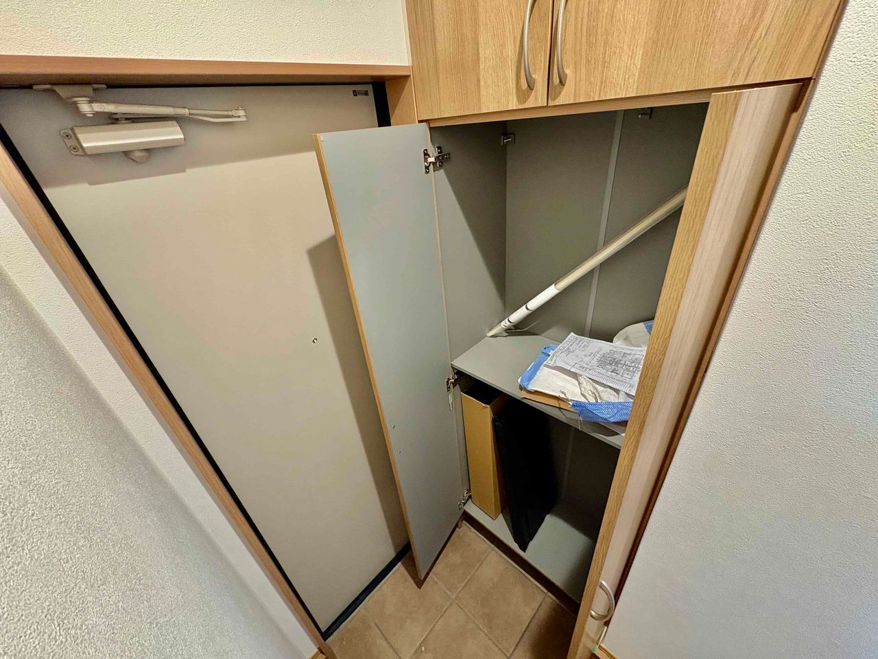 シューズボックス