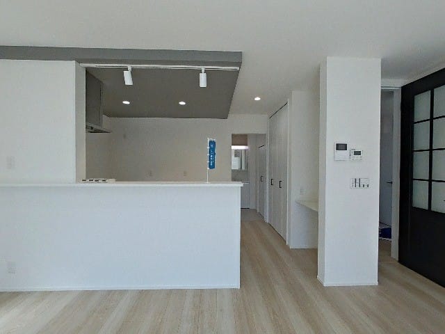 リビングダイニングから