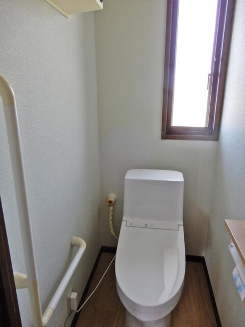 松本市並柳中古住宅　２階　トイレ