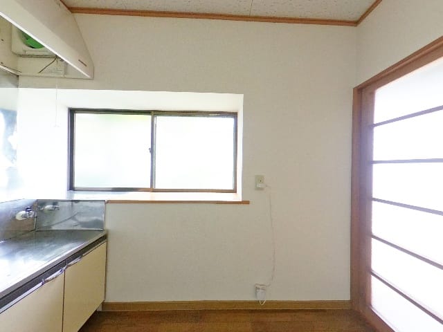 矢嶋アパート 102号室 キッチン