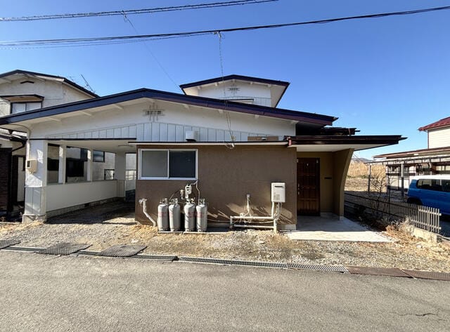 諏訪市四賀神戸中古住宅 改修工事後 外観