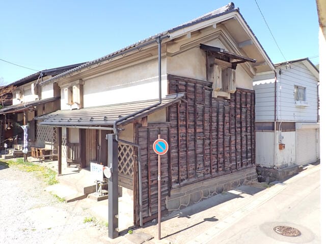 角間蔵 貸店舗 右側