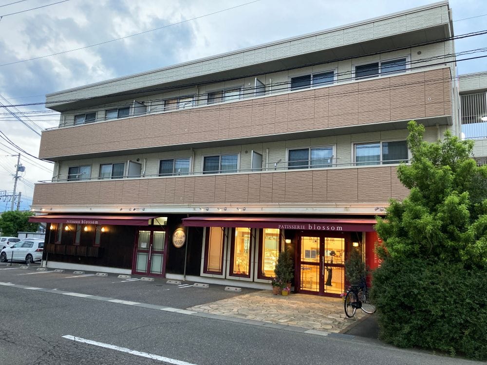 外観建物全体 南側