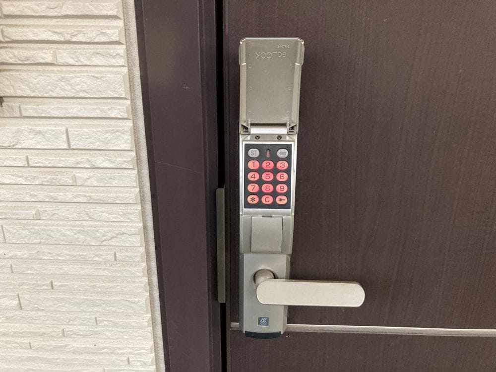 電子テンキー錠