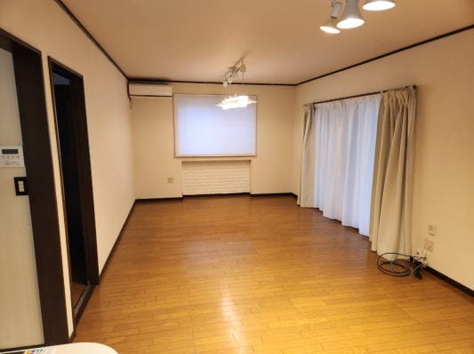 リビングダイニング