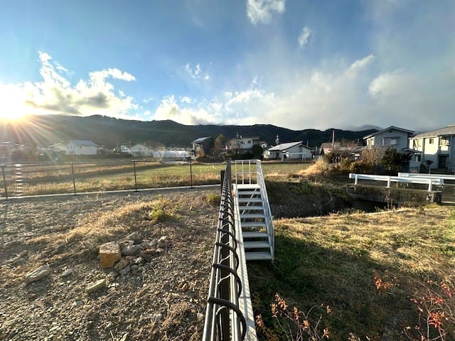 設置した階段 2025.12.5撮影