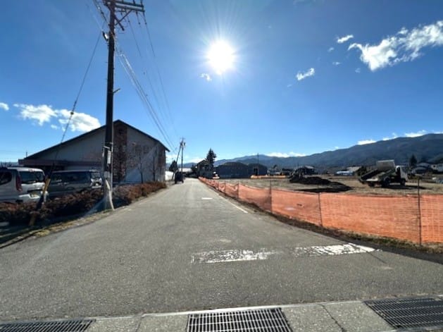 前面道路西側 2025.12撮影