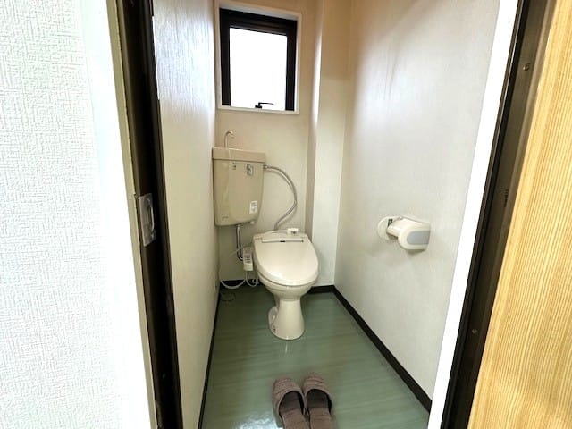 トイレ(ウォシュレット付)2025.10.31撮影