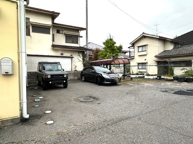 2階専用駐車場 2025.10.31撮影