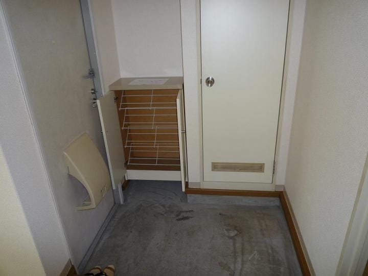 シューズボックス