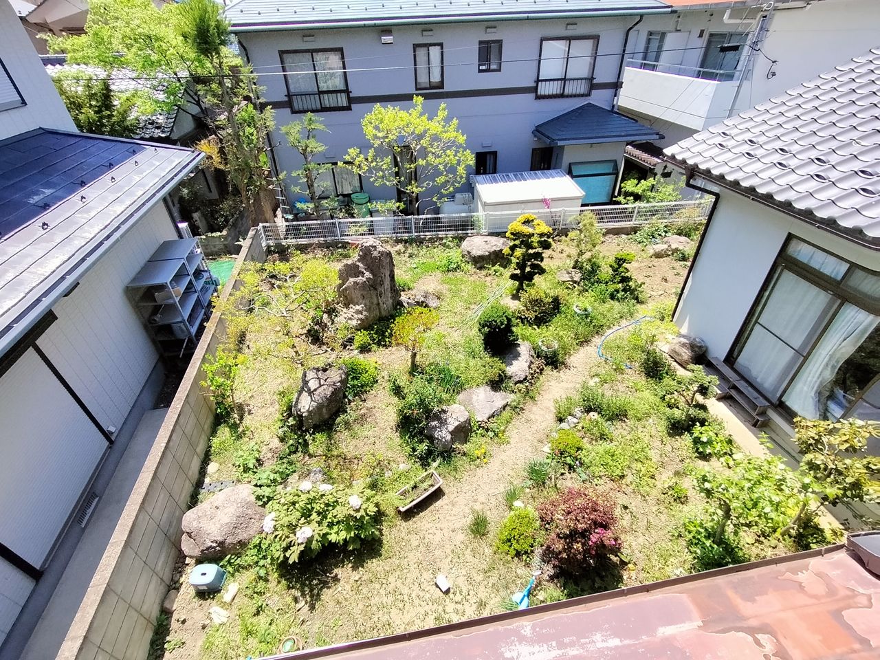 ベランダから見た庭スペース