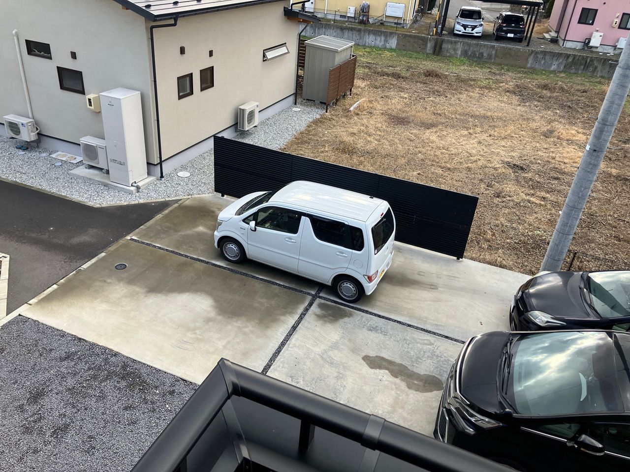 駐車スペースは土間敷設済!