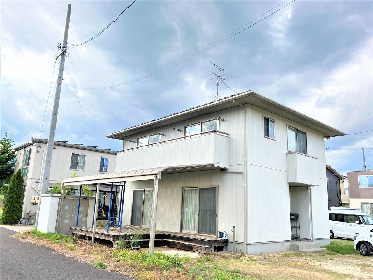 南面より