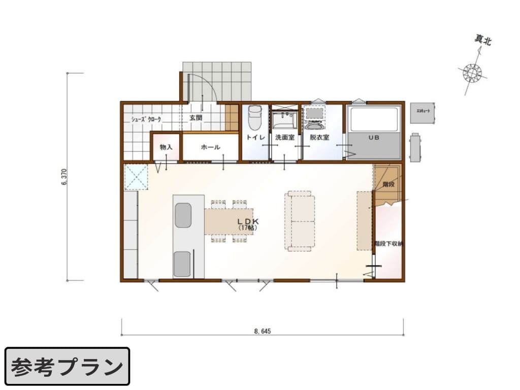 【1F平面図】シューズクロークや階段下収納など、収納充実のプラン。キッチン横の物入はパントリー利用も◎