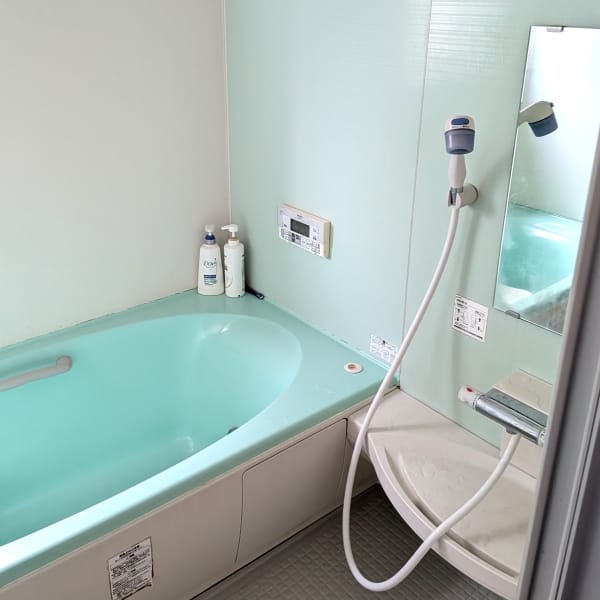 ライトグリーンをメインカラーにした浴室は、自然を感じさせ毎日のお風呂時間が特別なひとときに。