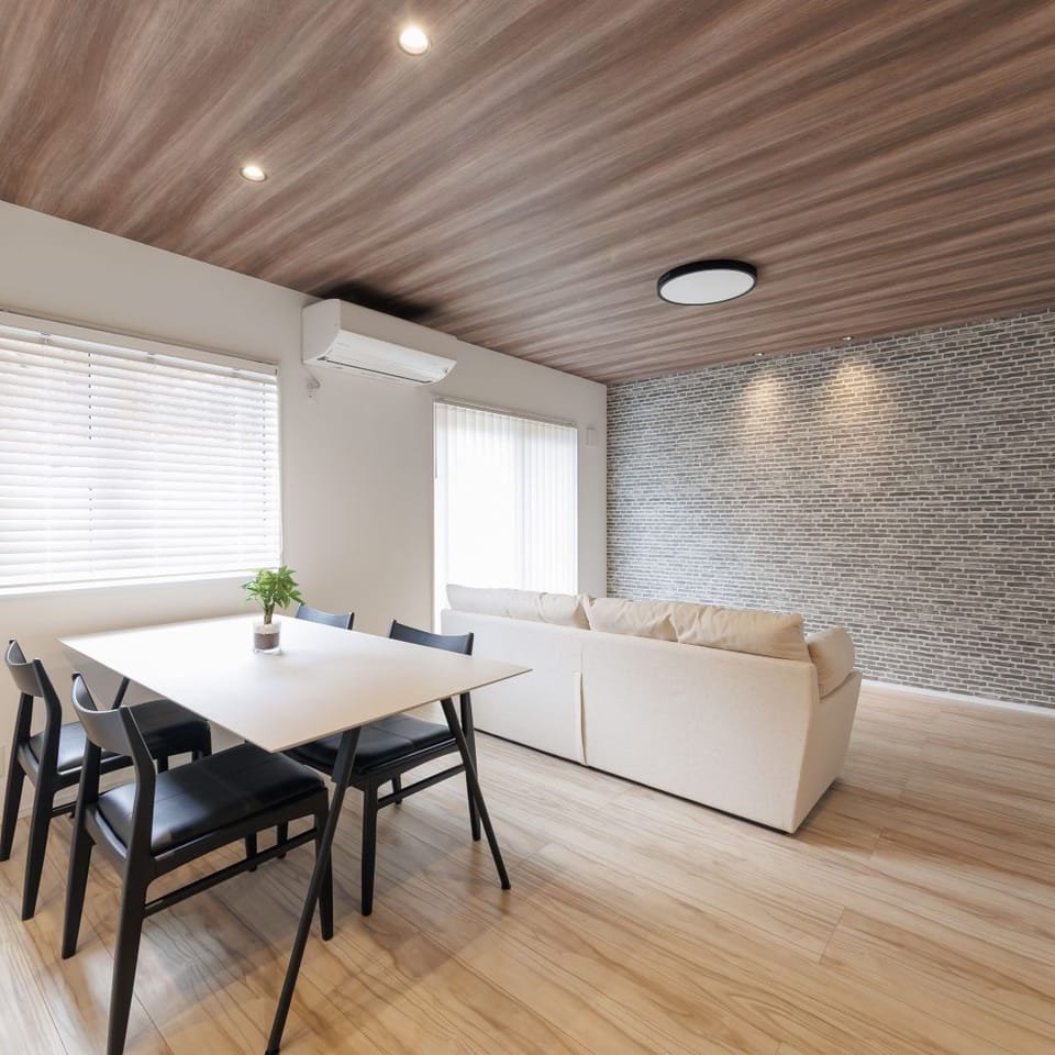 当社コーディネーターが選び抜いた、お家の雰囲気とぴったりの家具もセット。すぐに新生活をスタートできます。