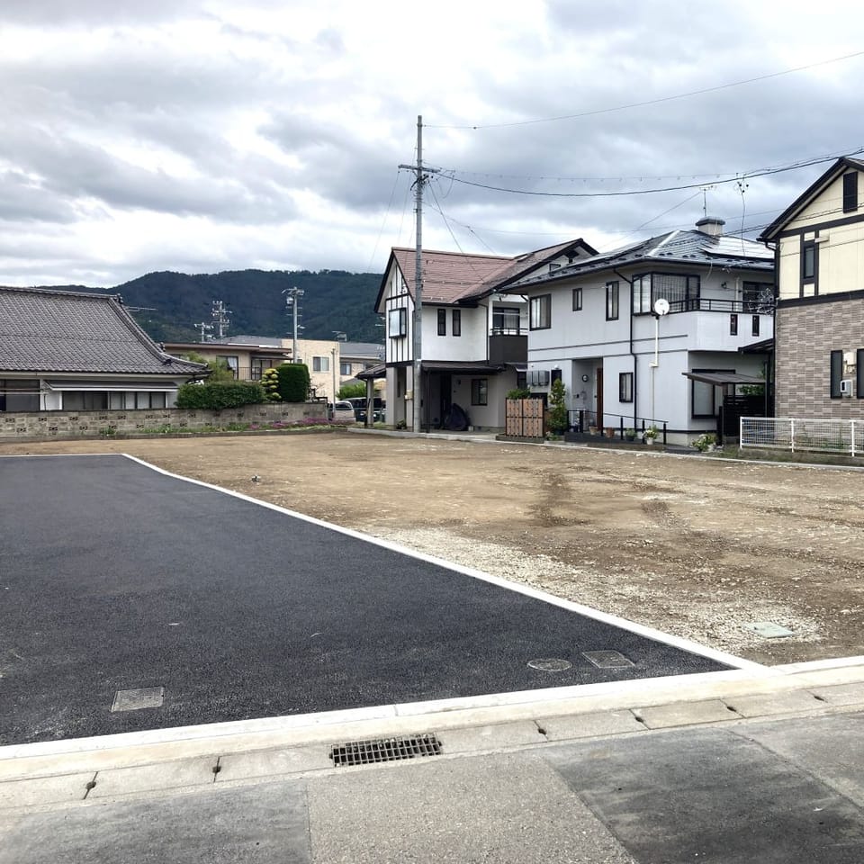造成工事完了したばかり!宅地延長道路も整備し、現地の広さや陽当たりを実際にご確認いただけます。