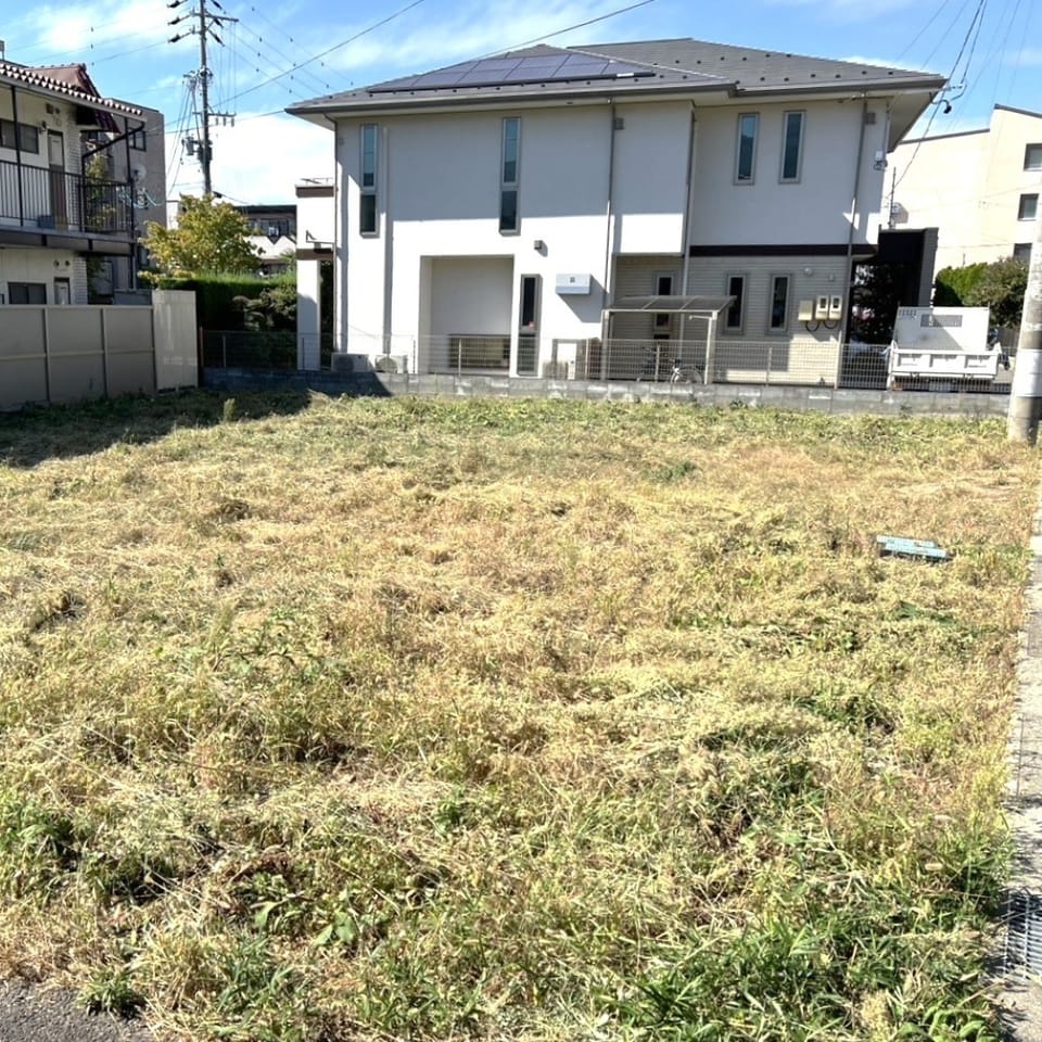 長方形型の整った形状は、平屋やゆったり駐車スペース、お庭でBBQなど、マイホームの夢が叶います。