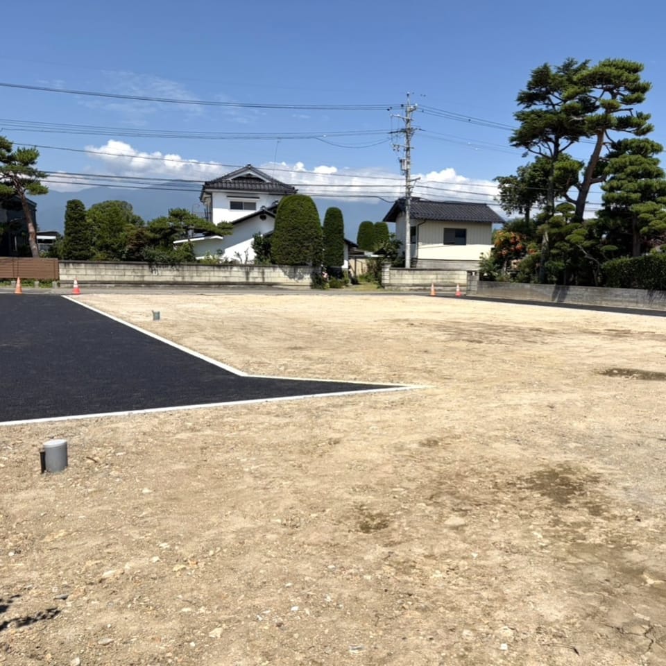 広々とした敷地は、家族の「こんな暮らしがしたい」を形にできる場所。住まいづくりの夢が大きく膨らみます。