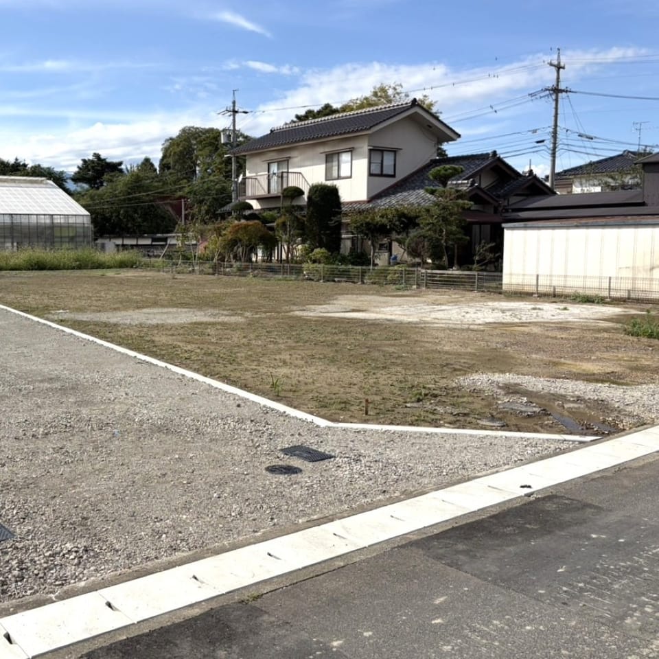 全3区画の分譲地。それぞれのライフスタイルや将来の暮らしを見据えた住まいづくりを検討できます。